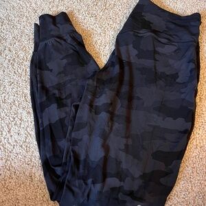 Lululemon camo align jogger